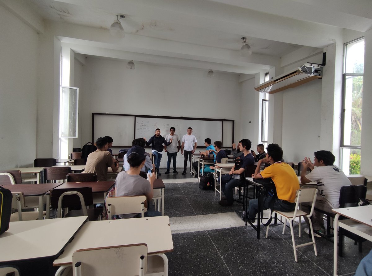 #04Mar Desde el Núcleo Universitario Alberto Adriani, junto a <a href="/DuglasMatheus/">Duglas Paul Matheus</a> juramentamos el primer Comando de Campaña Estudiantil ULA en favor del Prof. Virgilio Castillo candidato a Rector y del Prof. Angel Andara candidato a Vicerrector Académico.

¡La Universidad del futuro!