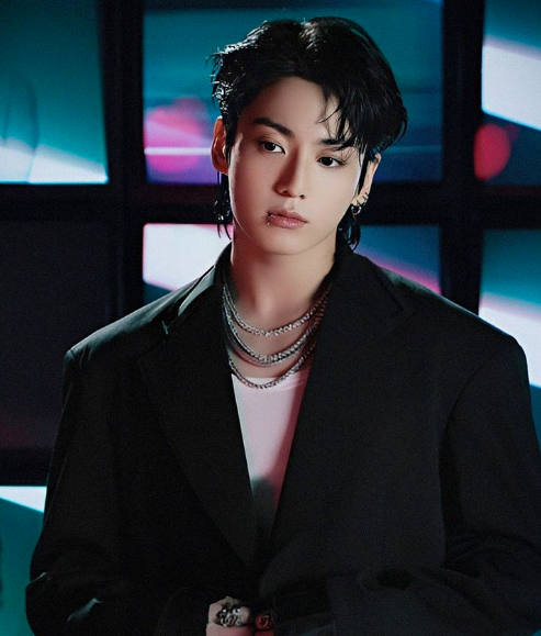 AboutMusicYT's tweet photo. KPOP ARTISTS WITH THE MOST MONTHLY LISTENERS ON SPOTIFY RIGHT NOW:

#2 Jungkook (31,476,046) https://t.co/huPa6MzXCz