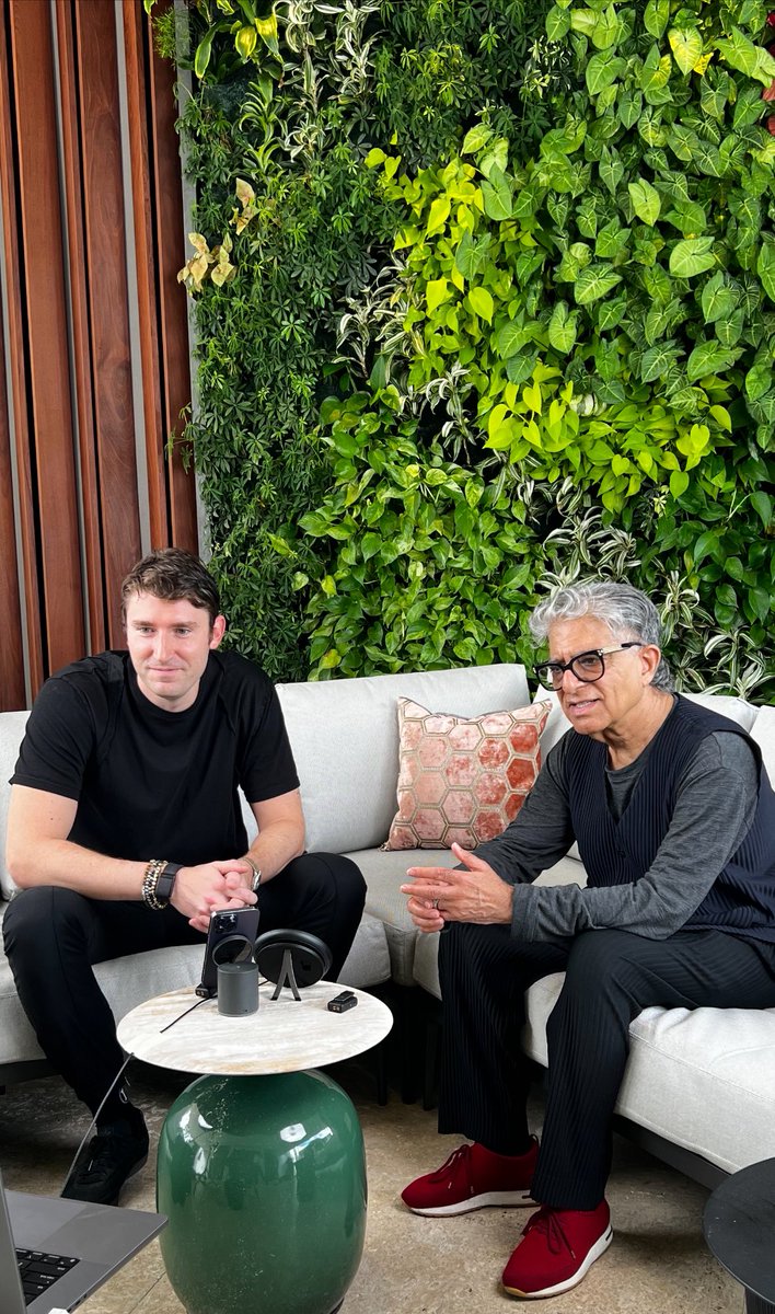 'You cannot solve problems at the same level of awareness that creates them.' - @DeepakChopra in conversation w/ @isotowright. Thank you @DeepakChopra @ThePoonacha @LadyGwright & the @ChopraFNDN for spending time w/ @moonpay today! 🙏❤️