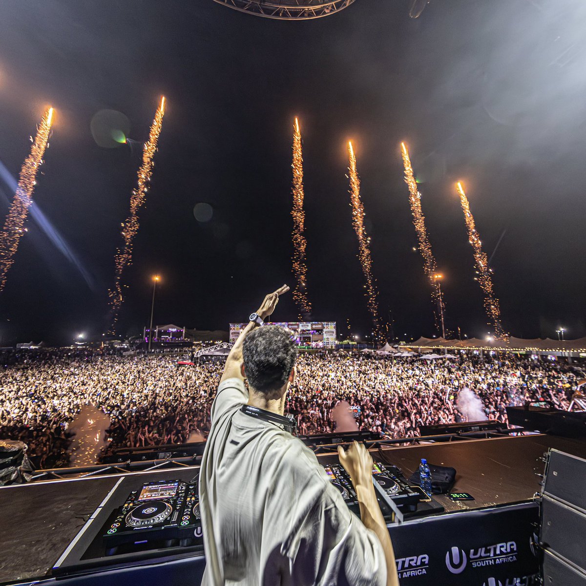 AFROJACK tweet media