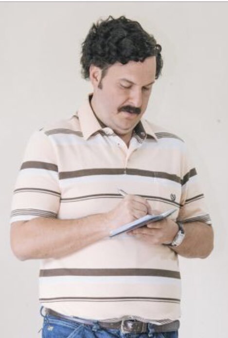 DummyDelZodiaco's tweet image. #GranHermano #GranFuria
Para recordar
1. Joel fue un cagón y ahora se hace el aliado
2.Bautista dijo q Fu le hizo bullying a Agostina y Emma le dijo q ella le hizo eso a él y le cerró el orto
3.Vir defendió a Furia y Cata la calmó
4.Los fans de Rosina y Chino votaron contra Furia