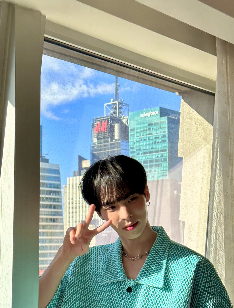 CIX_twt tweet picture