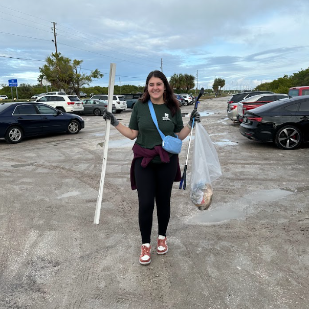 PureTPA's tweet photo. Are you ready for our #cleanup this weekend?

Here are the details: 👇

When: March 10th @ 8 AM
Where: Davis Island Boat Ramp
What to bring: Clothes to get dirty in and your friends

Help us succeed in our mission for a cleaner #TampaBay!

RSVP here: https://t.co/ZjpBpZY7Dd https://t.co/e5pPSlkY3Z