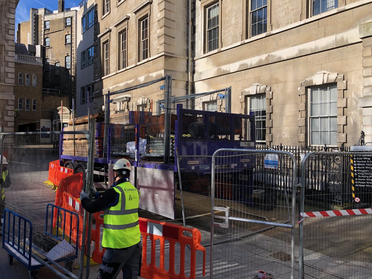 If you venture into The Square @BartsHospital today you will see that the scaffold build around the North Wing is now underway. Over the next two months the scaffolding will rise to parapet level from a temporary roof will span the building. Exciting times! #SharingHistoricBarts