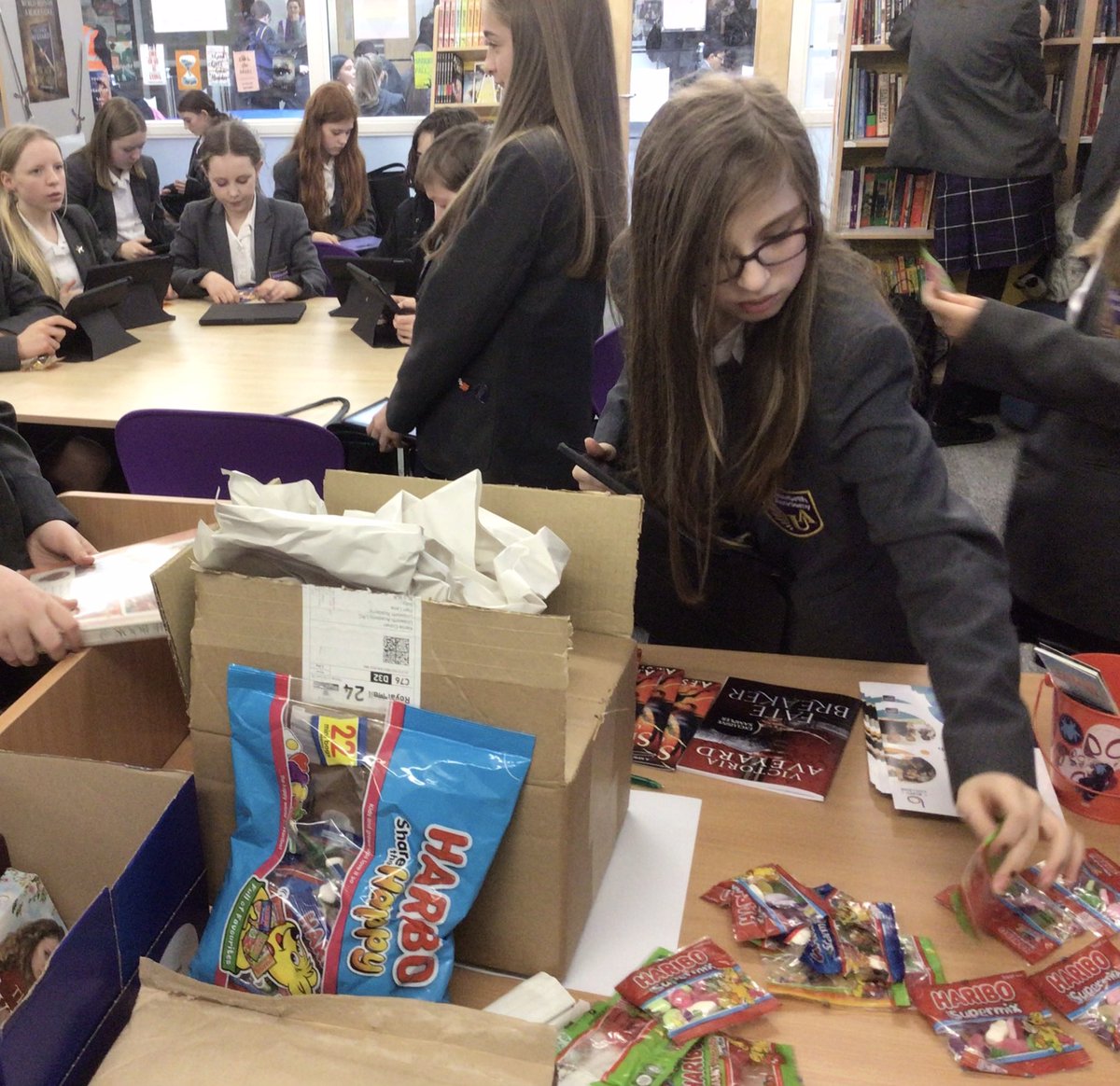 UnsworthAcademy's tweet image. We started World Book Day celebrations early with an online Library themed escape room. Lots of fun and sweets for those that managed to escape #WorldBookWeek