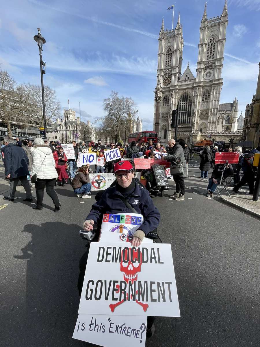 #NoMoreBenefitDeaths 

Protest has ended peacefully despite a slight kettle, the protest given a broad section 14 &amp; many disabled people threatened with arrest 

Thank you to all disabled people &amp; allies who participated 

Everyone is safe &amp; on way home 
Photos <a href="/paulapeters2/">Paula Peters</a>