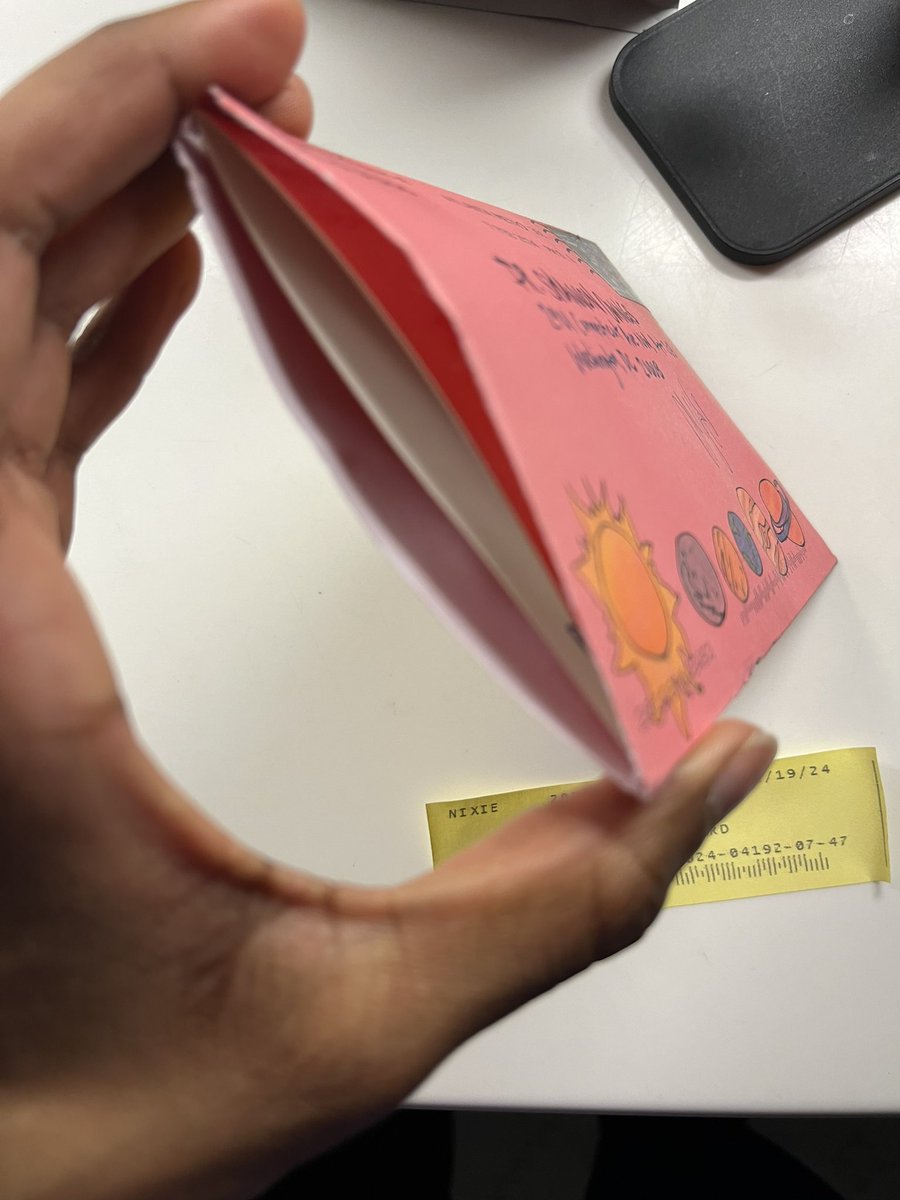 viddicent's tweet photo. @USPS @USPSHelp Hi, twice now my mailed letters are delivered or returned with evidence of tampering while in USPS mail process. Clean cuts to the top or side of envelope; in one case, important item inside was removed &amp; lost before arriving to my recipient. Why are envelopes getting cut open? https://t.co/aK5I3szuJs