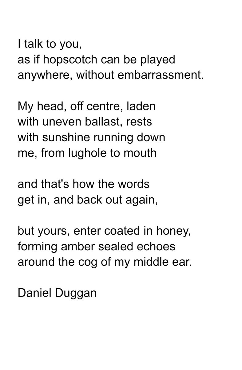 dandugwriter's tweet photo. I never knew we have cogs in our ears @theAliceRoberts until today! #poetry #middleear #anatomy https://t.co/fP2MZ6NWww