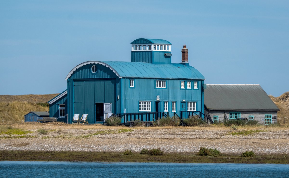Happy 200th birthday @RNLI Blakeney’s lifeboat station may have closed in 1935 after the harbour silted up, but from here you saved many lives. Today it still stands like a beacon on Blakeney Point, home to our @NorfolkCoastNT rangers who care for this National Nature Reserve.