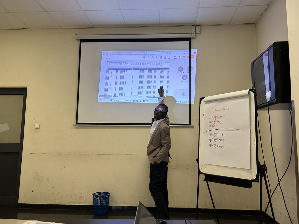 Excellent start of the TriAD TB-MBLA data management workshop in Addis Ababa. Exciting to deal with multi site bacterial load data of DR-TB treatment across 3 countries @EDCTP @EPHIEthiopia @CAPRISAOfficial @NIMRMbeya @Infection_StAnd @TBtrials_StAnd @UStAResearch @KNCVTBPlus