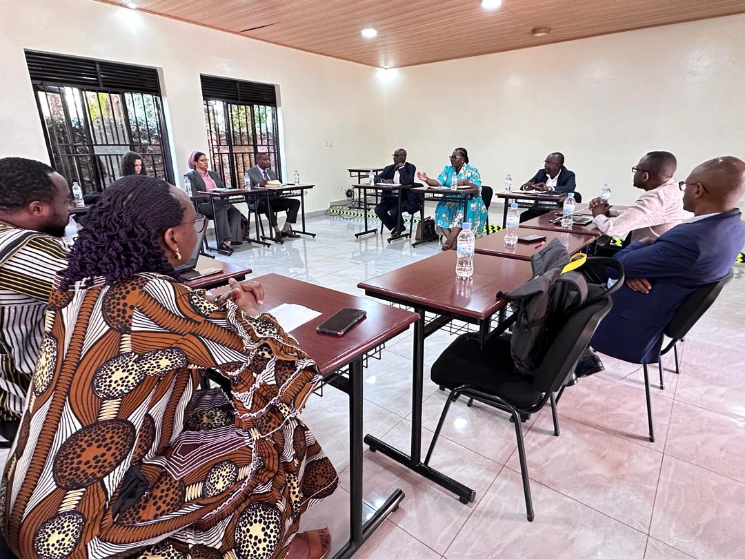 Happening in Kigali! @ILO Director Country Office Dar Es Salaam, @Khamati is on official mission in 🇷🇼 where she has met with @cestrar @cotraf_rwanda and @cosyli to discuss on opportunities and how to strengthen trade unions and tripartism in Rwanda #SocialJustice #DecentWork