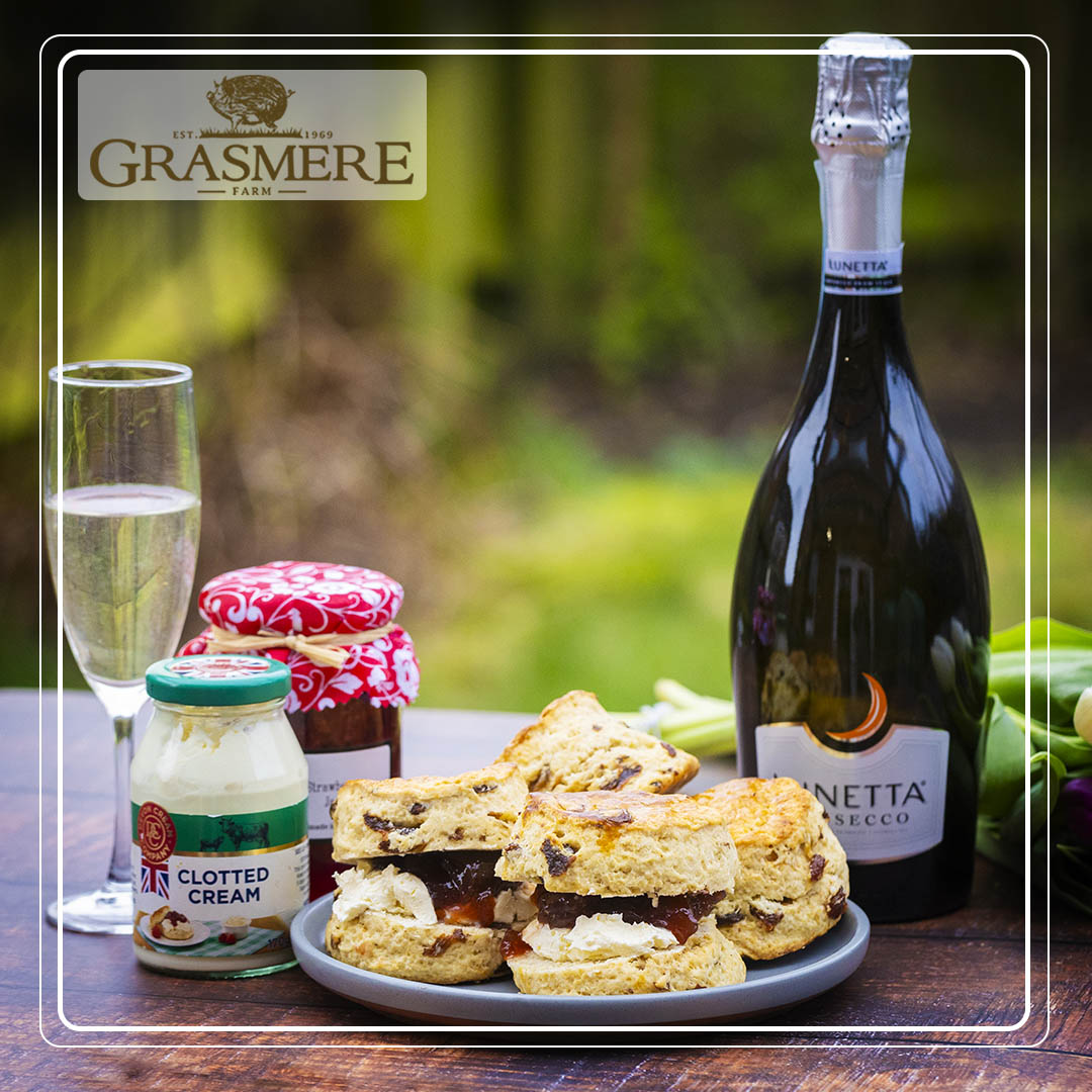 🌸🎁 Treat Mum this Mother's Day with something special from our Market Gate Deli! Get a pack of Hambleton Bakery Scones, a jar of Saints and Sinners Jam, and Clotted Cream for £12.50. Add a bottle of Prosecco for £25 total. Visit us or call 01778 380517 tomorrow to order! 🌸🎁