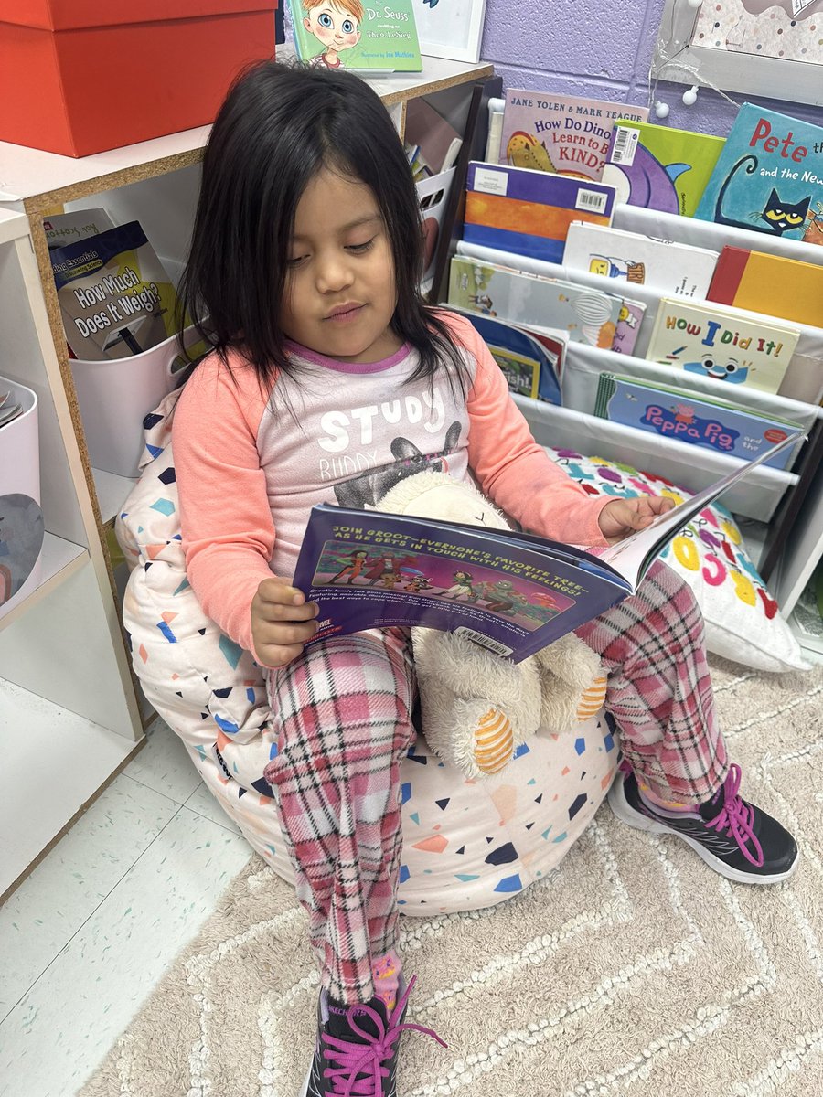 Reading with our stuffed animals for Read Across America week 📚 <a href="/fernbrooknj/">Fernbrook Elementary</a>