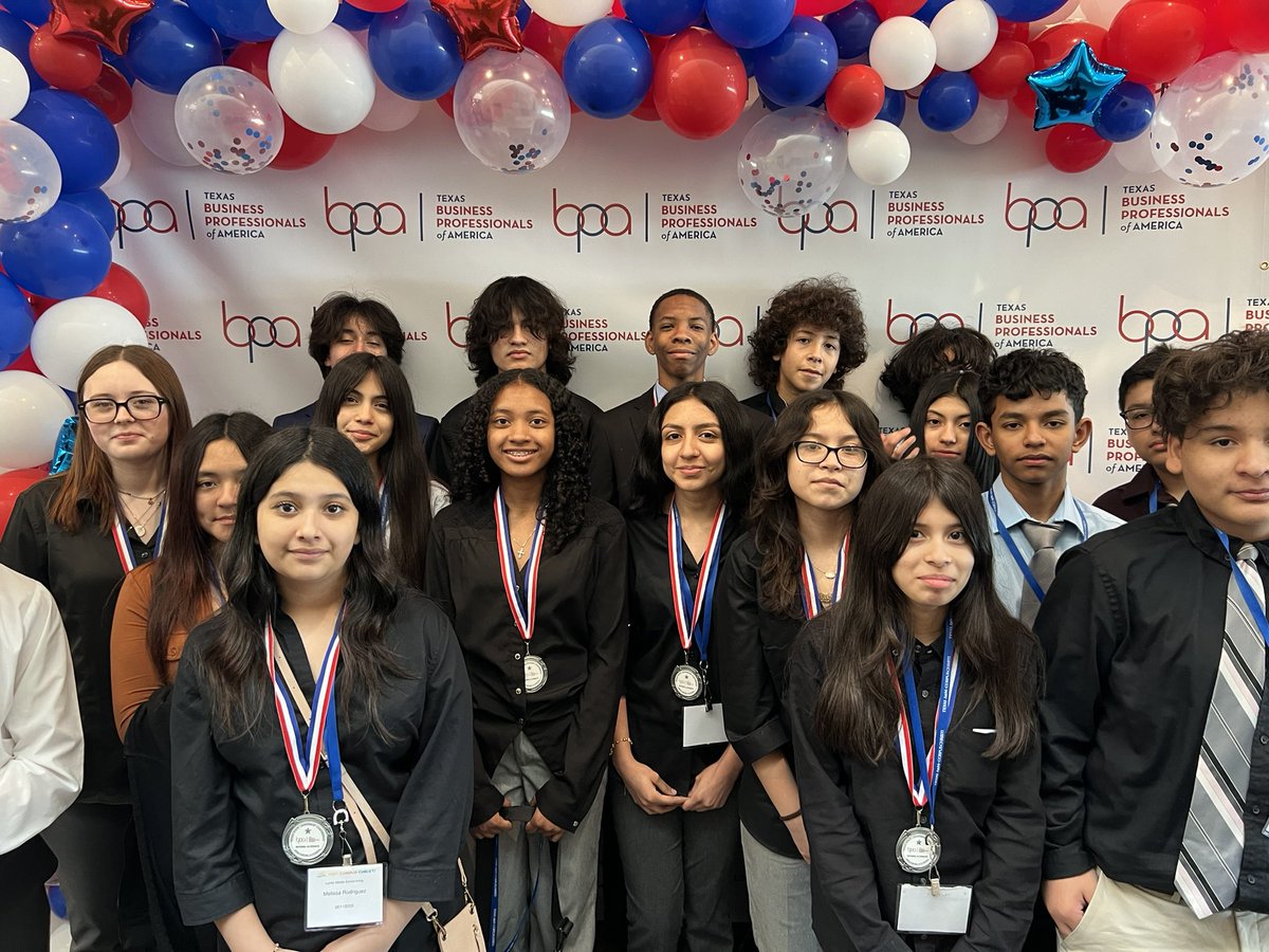 I’m proud of all of #ourkids for competing in the BPA State Conference. @Lamar_MS received the Largest Middle Level Chapter award for the 2nd year in a row.