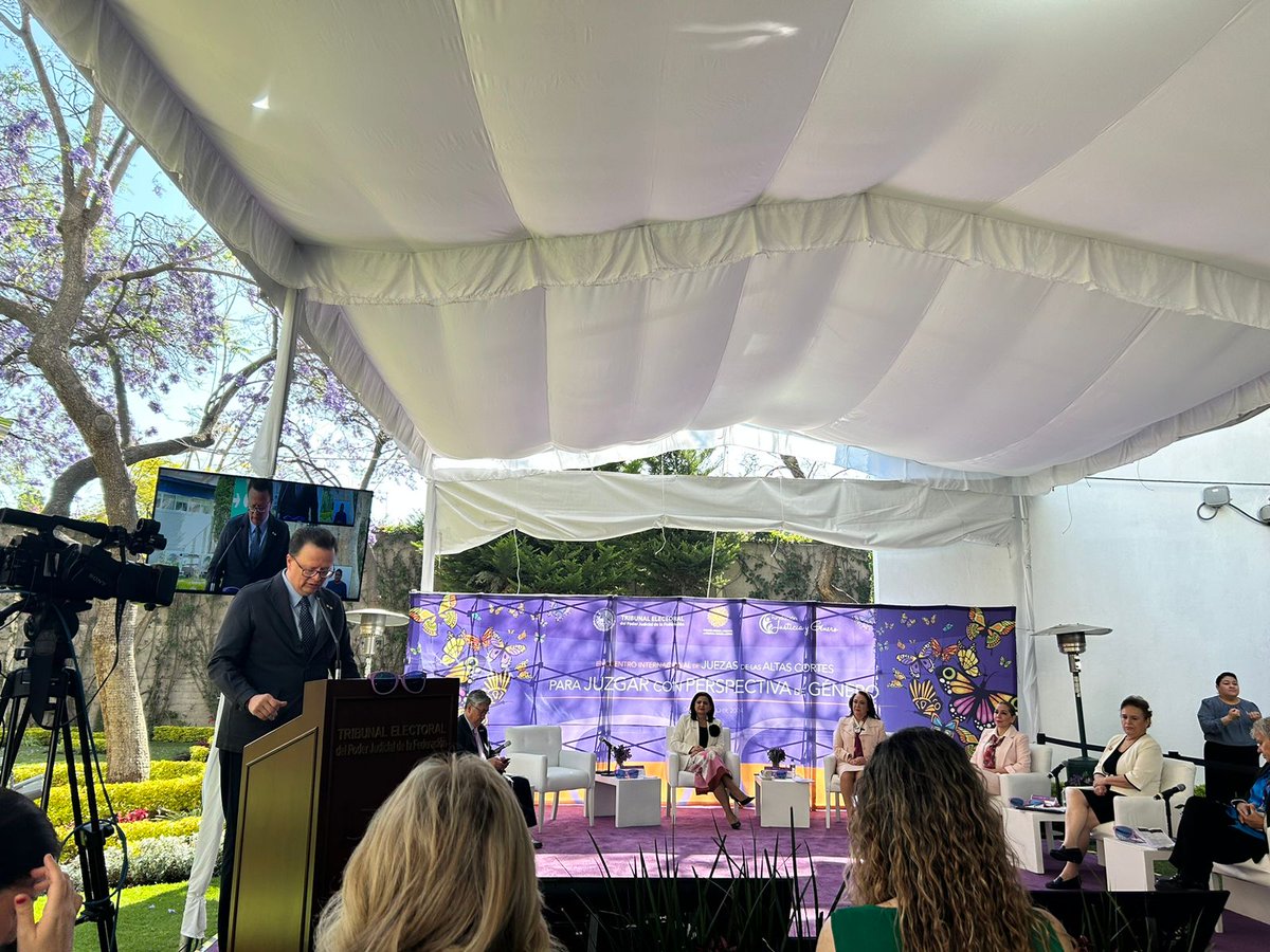 Inicia el Encuentro Internacional de juezas de las altas cortes para juzgar con perspectiva de género en la Sala Superior del <a href="/TEPJF_informa/">Tribunal Electoral del PJF</a>