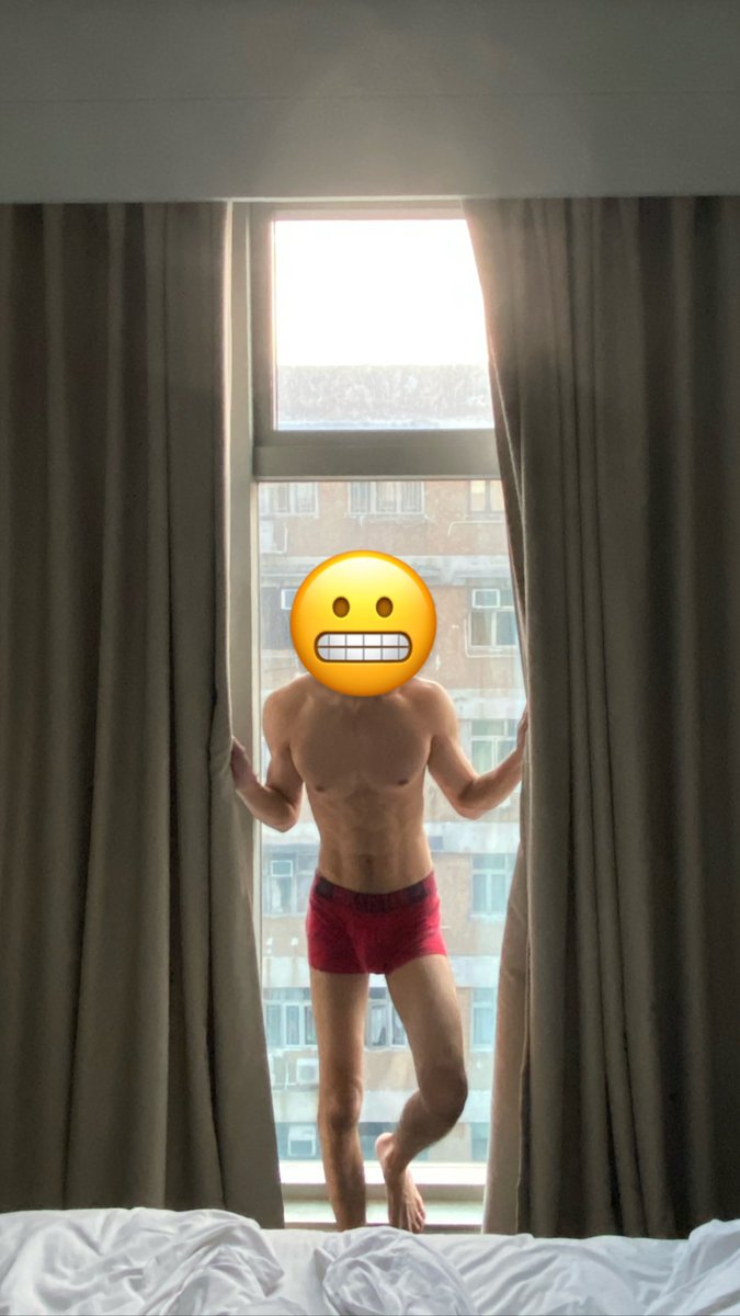 夏天即將來臨，為避免尷尬，立刻到 <a href="/LeoHouseWaxing/">~Leo House~</a> 把私密處的毛脫掉

在過程中Leo 很細心🥰
除脫毛外，Leo 也有提供facial 服務，為大家保養皮膚😋

有興趣的朋友，也推薦去試試看😁