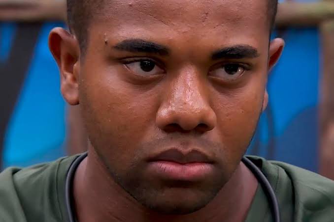 diveplace's tweet photo. 🚨 Davi sobre o IVE: "Só gosta quem é viado. Sou homem! Não escuto essas porcaria não. Umas loucas, vulgares, vai contra todos os meus princípios. Deviam ter colocado elas na cadeia!"

depois dessa não tem outra opção, eh #ForaDavi https://t.co/5VVD4m4Gir