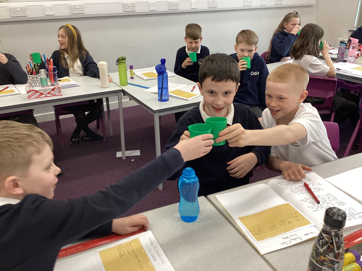 Kirkburton CE First School tweet media