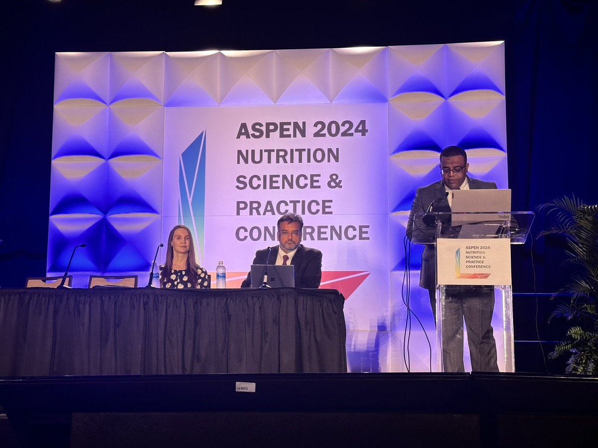 @o_elfadil So proud of Osman and his important work in the area of home enteral nutrition. Over 400,000 patients depend on this lifesaving treatment but there is very little research in this area. #ASPEN24 @mmundi
