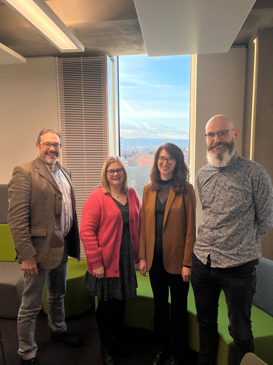 Congratulations to Dr Laney Lenox @LenoxLaney on submitting her final thesis on 'The future was better in the present: An exploration of non-linear memory practice'. Congrats to supervisors @mairebraniff @BrandonHamber @ASPS_UU #PhDone