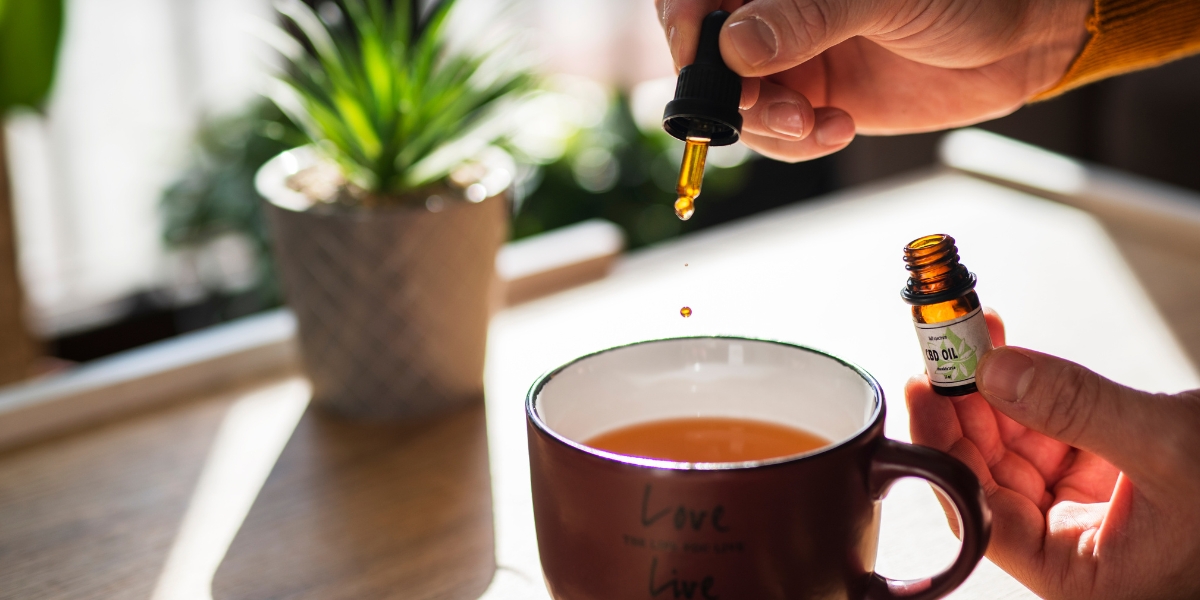AnfisonUS's tweet photo. Is CBD in the Morning Good? 
People report that a small amount of CBD in the morning helps them feel focused without the jitters often associated with caffeine. Some users prefer to take small servings throughout the day rather than one large serving of CBD in the morning. 
#CBD https://t.co/f1SCqgQhoN