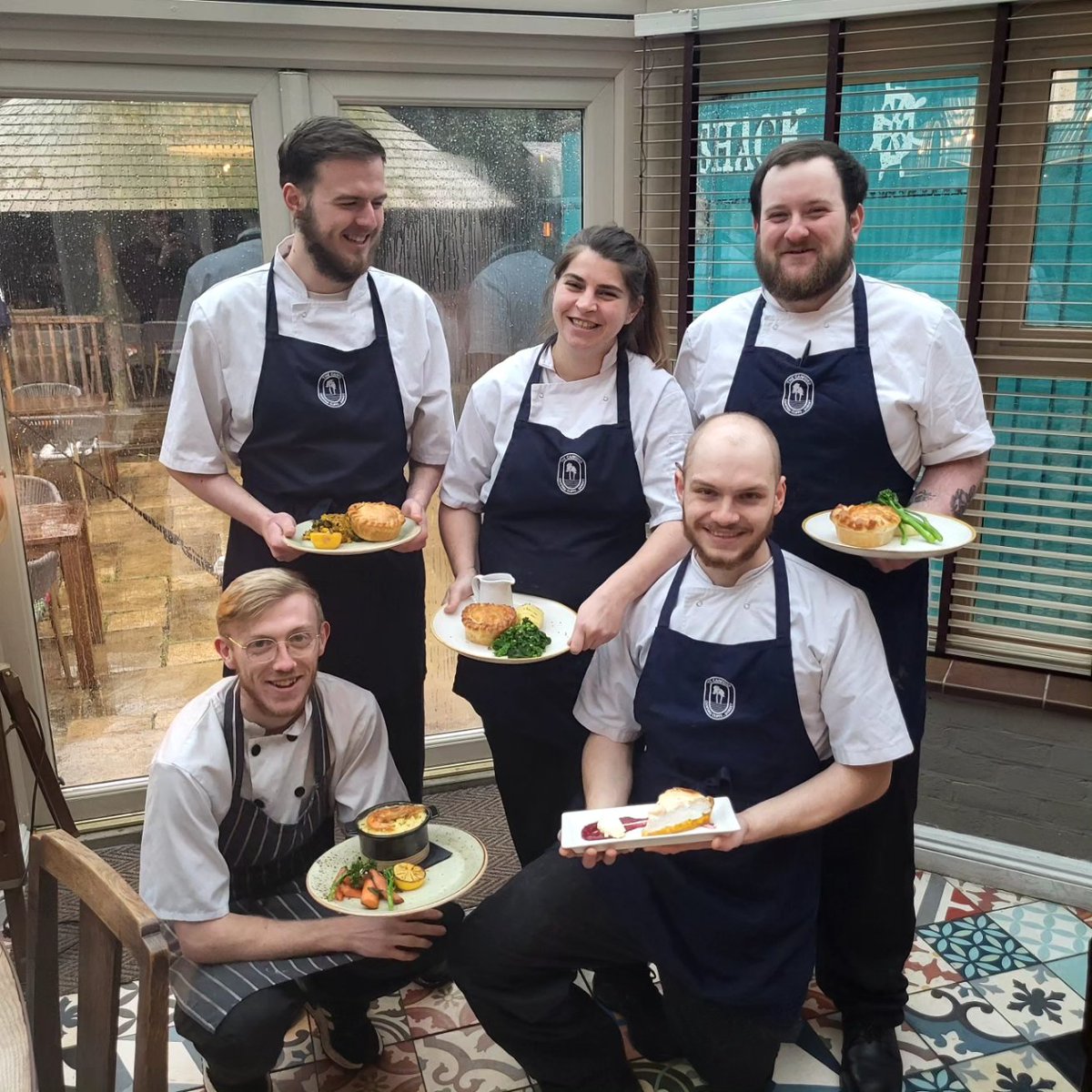 🥧 It's national pie week 🥧

And we've taken things very seriously-each of our wonderful chefs has created a pie for you to try, and they are on our menu all week! @youngs_people #youngspubs #nationialpieweek #youngsclassics #lovethepub #comfortfood #chefinspiration