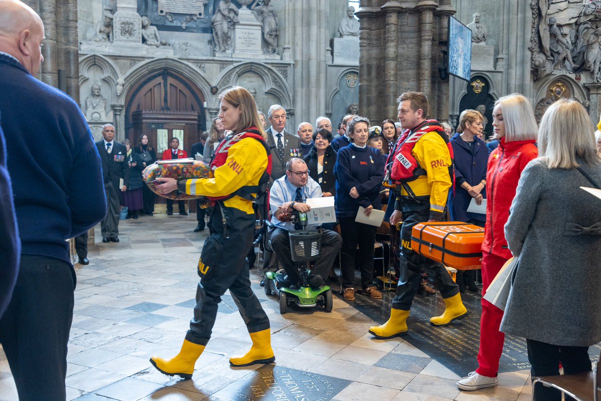 Earlier today, HRH The Duke of Kent was at the Abbey for a service of thanksgiving on the 200th anniversary of the Royal National Lifeboat Institution.
 
You can find out more about the RNLI's lifesaving work and see pictures from the service at: westminster-abbey.org/abbey-news/wes…

#RNLI200