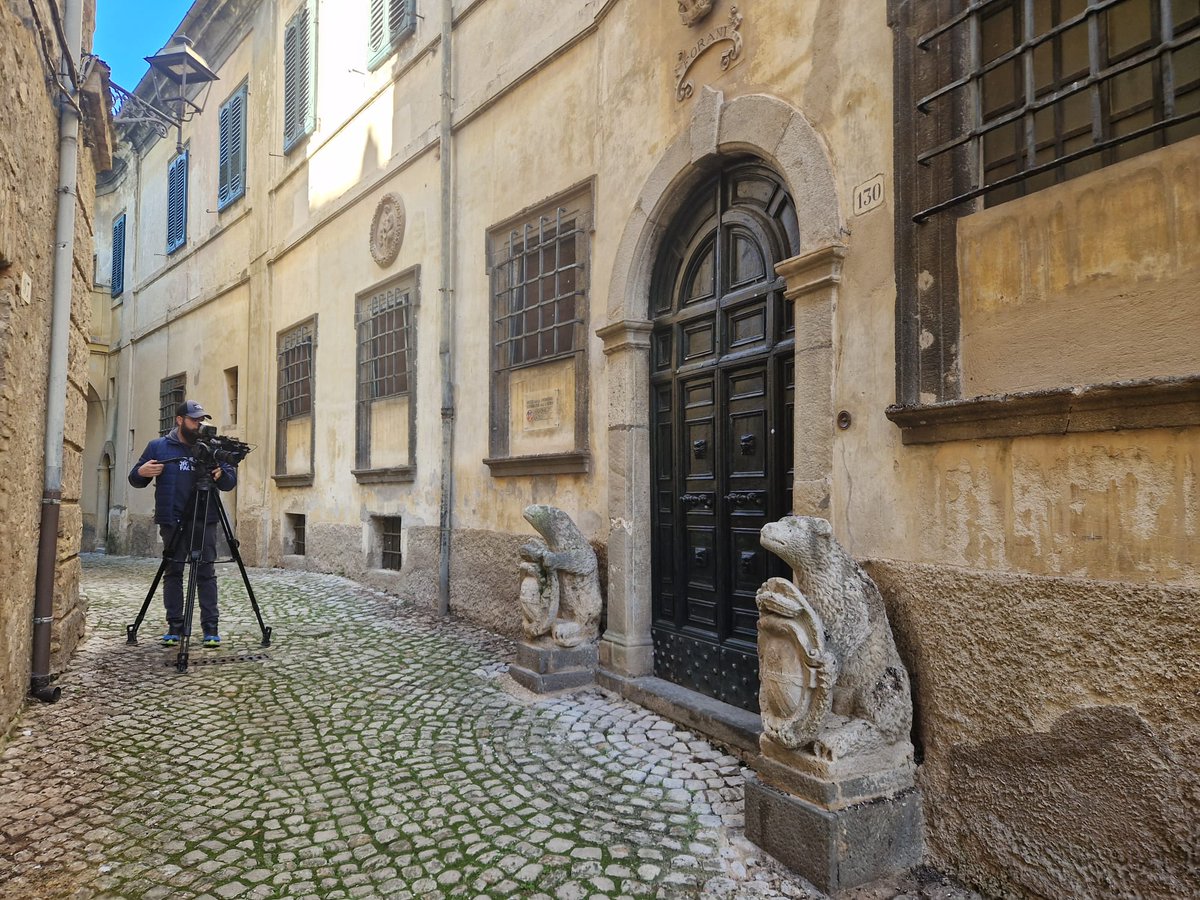 TV2000it's tweet photo. Con #BorghidItalia nella verde Sabina alla scoperta del Comune di #Casperia (Rieti).
Oggi #10marzo ore 12.15 su #TV2000
📺 Canale 28
📡 157 Sky
@MarioPlacidini @visit_lazio @ParchiLazio @RegioneLazio @comuni_anci @AnciLazio @FrontieraRieti @Rietilife https://t.co/h5MX4flsaq