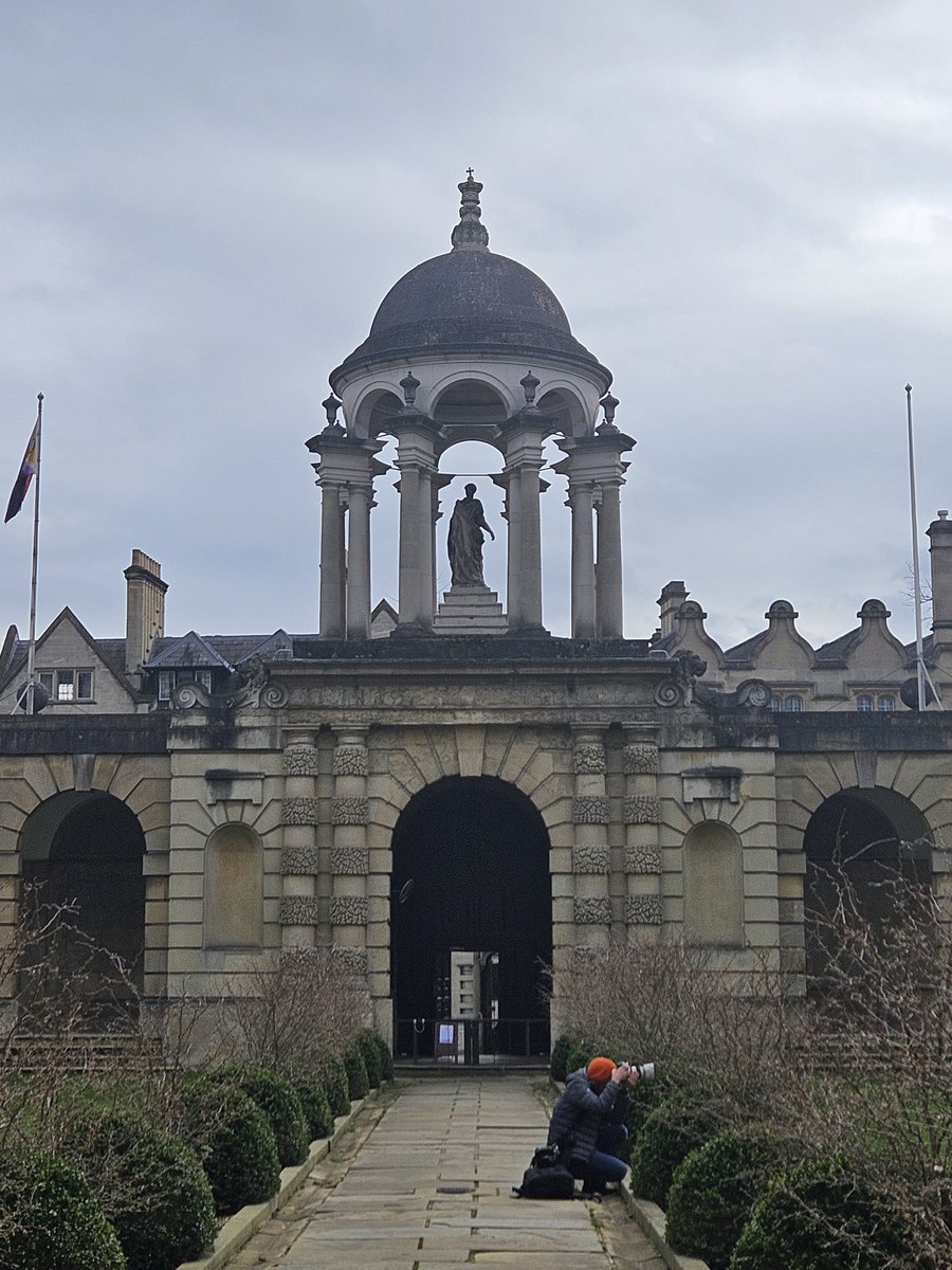 WyedeanP's tweet photo. @WyedeanSchool 
Thank you to @lmhoxford and @QueensCollegeOx for your hospitality last week in giving our Year 12 students a flavour of Oxford University life. https://t.co/wZPxvPvqjv