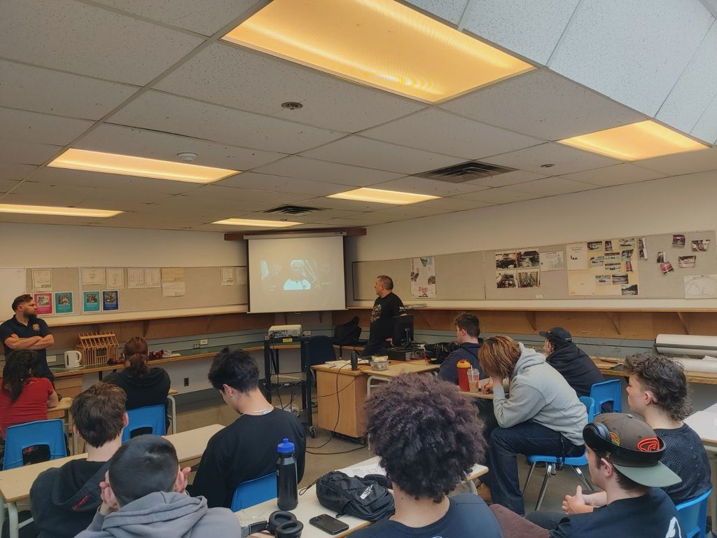 SD61 Career Programs (@sd61careers) on Twitter photo Be More Than A Bystander is training that supports cultural shifts towards more welcoming, safe & respectful workplaces in #SkilledTrades.
Our trades coordinator, Kevin Blecic & Mike from <a href="/carpentersbc/">Carpenters' Regional Council - B.C. & Yukon</a> presented this to our <a href="/SkilledTradesBC/">SkilledTradesBC</a> TASK cohort who learned so much! Be More Than A Bystander is training that supports cultural shifts towards more welcoming, safe & respectful workplaces in #SkilledTrades.
Our trades coordinator, Kevin Blecic & Mike from <a href="/carpentersbc/">Carpenters' Regional Council - B.C. & Yukon</a> presented this to our <a href="/SkilledTradesBC/">SkilledTradesBC</a> TASK cohort who learned so much!