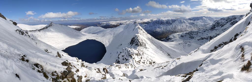 An unusual view of the iconic #stridingedge from the flanks of #Helvellyn Despite the sunshine, light winds & spectacular views #mountainrescue have been very busy so please make good decisions & #beadventuresmart in the current full on winter conditions #summitsafely Zac