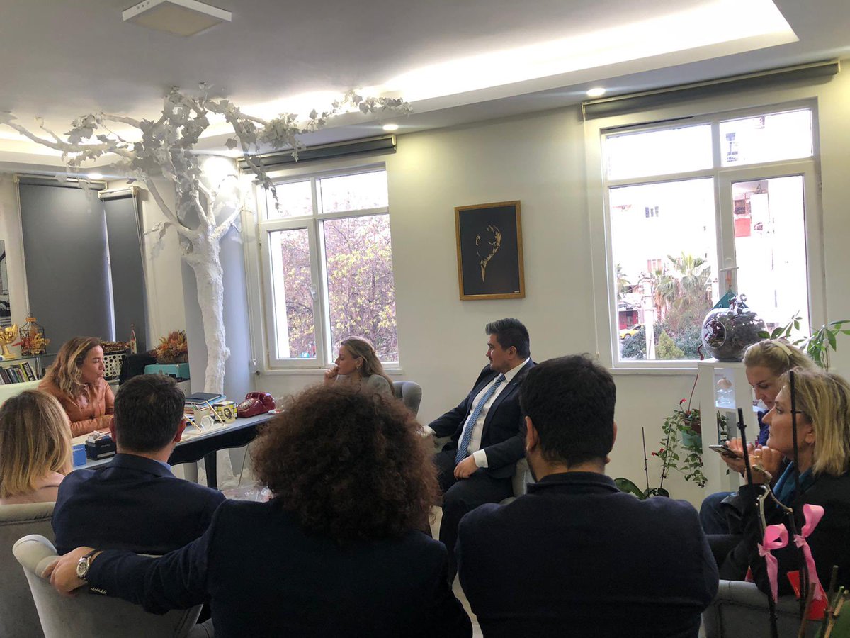 DEVA Partisi İzmir Milletvekili Sayın Seda Kaya Ösen’e ( <a href="/ssedakayaosen/">Seda Kâya Ösen</a> ) ve Antalya İl Başkanımız Özlem Arlıer ( <a href="/ozlemarlier/">Özlem Arlıer💧</a> ) önderliğinde gazetemizi ziyaret eden DEVA heyetine teşekkür ederim. Antalya Büyükşehir ve ilçe belediye başkan adaylarına başarılar diliyorum.
