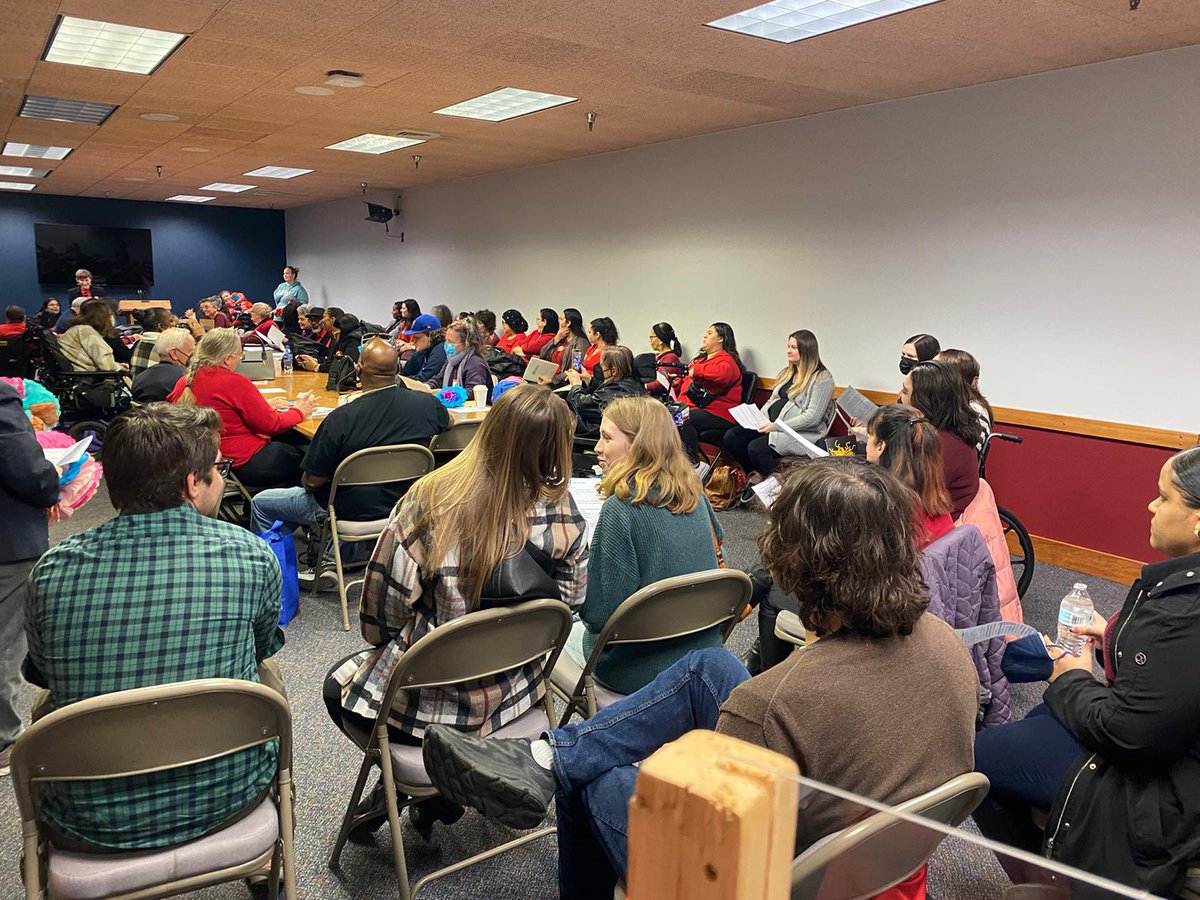 We’re learning about the state budget process and the Home Care Savings & Reinvestment Act before we split into groups to go lobby electeds about supporting this bill—is essential for winning real #FairPay4HomeCare—and fighting for a budget that prioritizes #CareNotProfits!