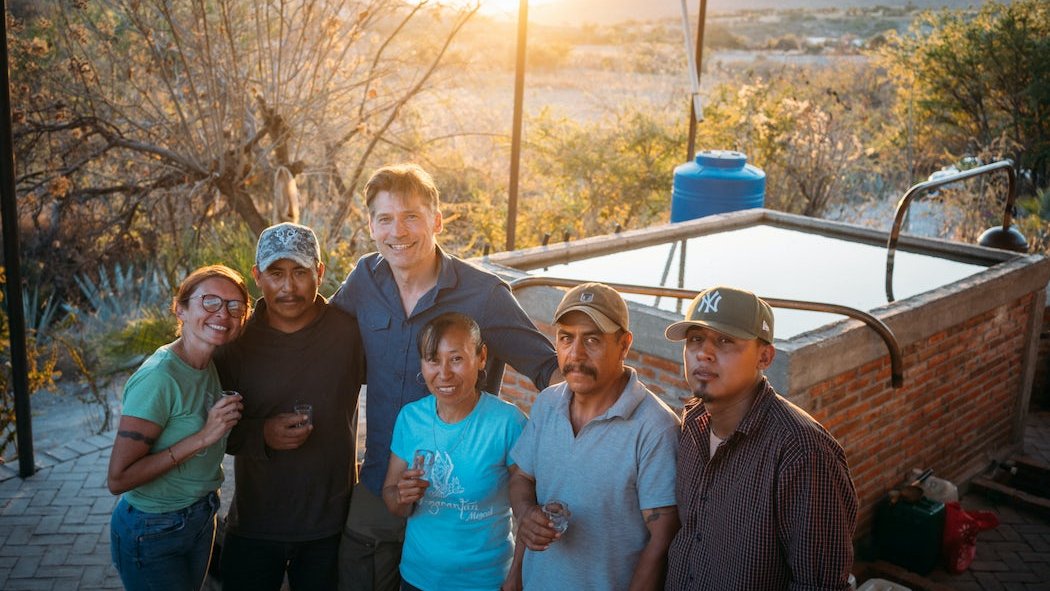 silvianap_cw's tweet image. I&apos;m a farm worker, my family&apos;s been growing vegetables for at least 3 generations and the 4th episode of #AnOptimistsGuideToThePlanet was technically the most interesting and involving for me.
Also, Charlot is amazing, I hope she can achieve great goals!

#NikolajCosterWaldau 💚