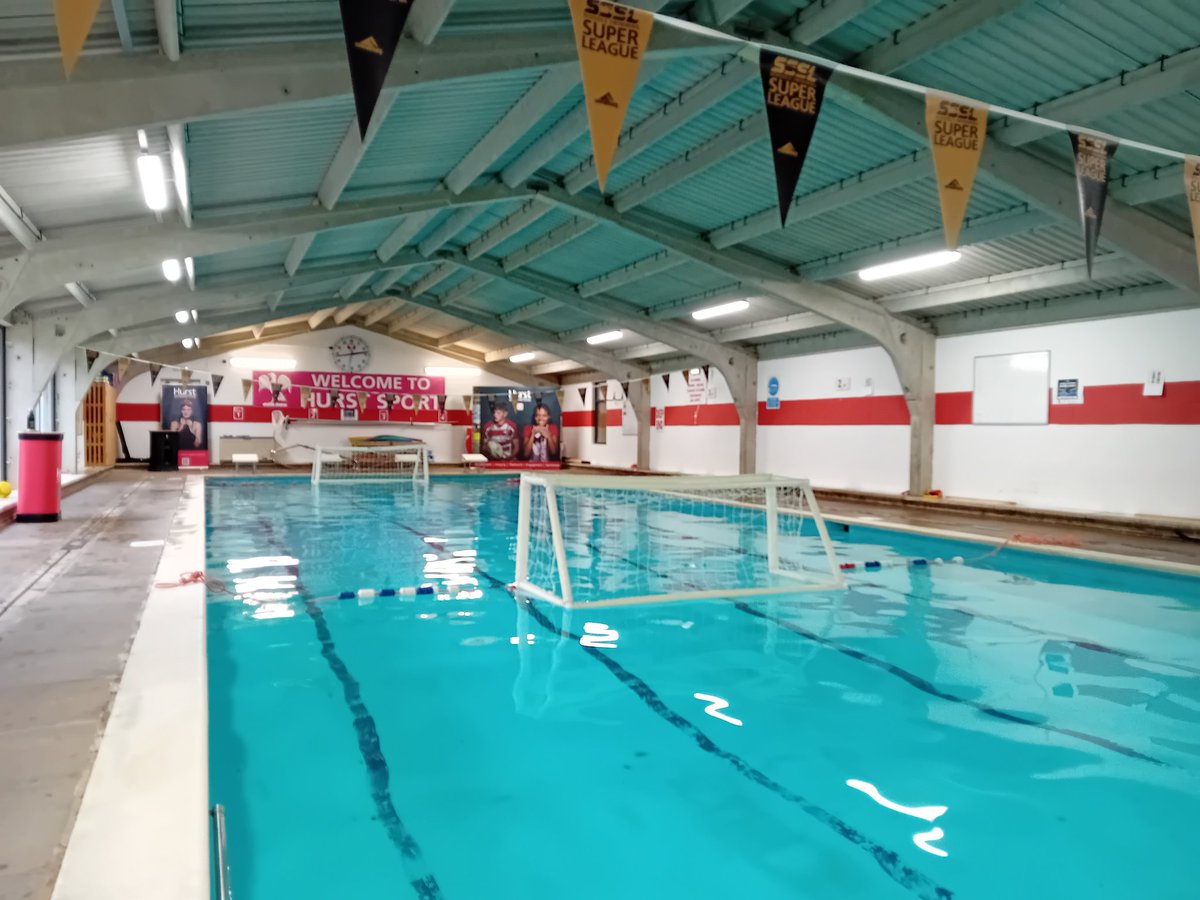 Senior Girls house water polo today!
Congratulations to @hurstshield for taking the win! 
⚪️🔴🦅 🤽‍♀️ #WeAreHurst 
@Hurst_College
