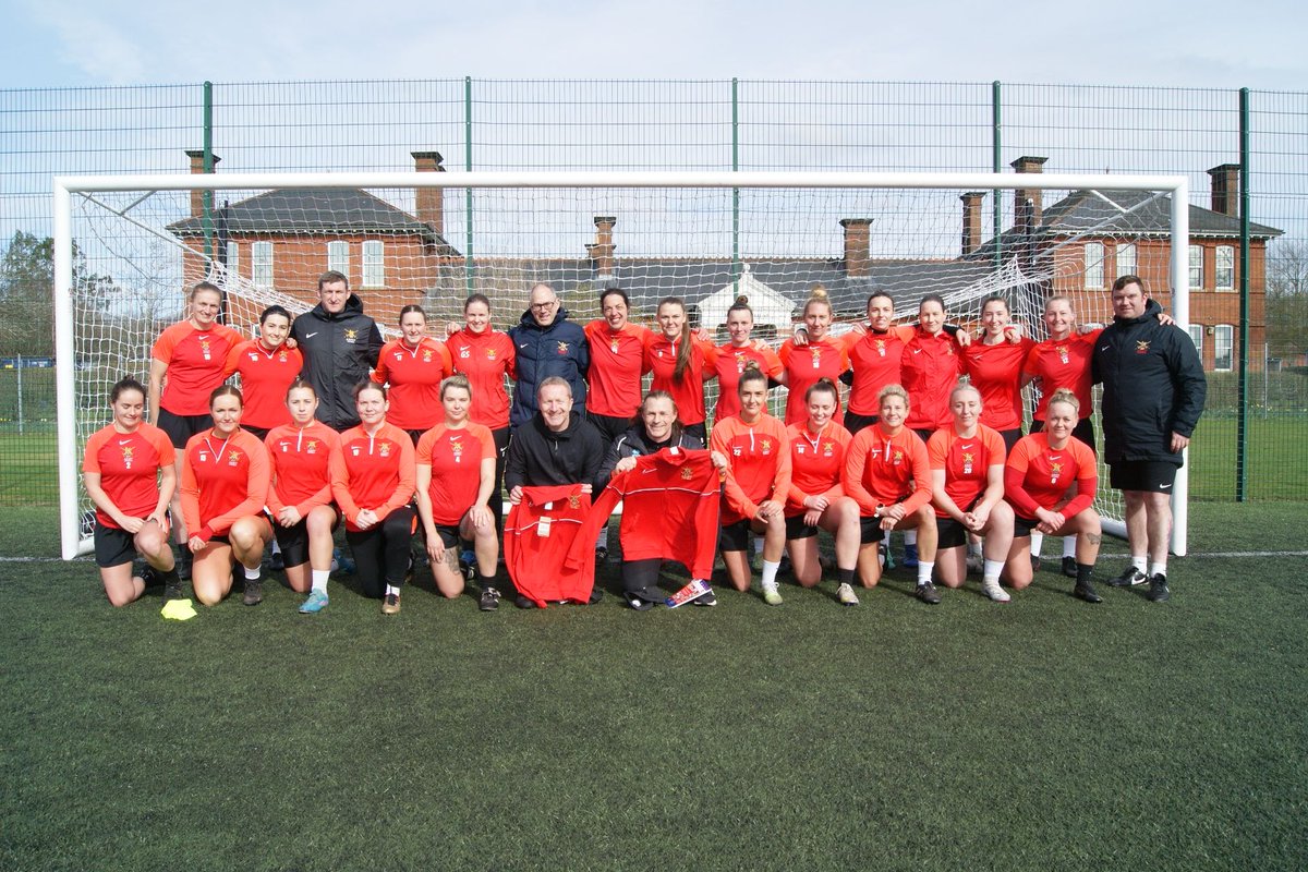 Armyfa1888's tweet photo. We welcomed former Wycombe Wanderers and QPR management team of Gareth Ainsworth and Richard Dobson to Aldershot on Monday. Through our partnership with the LMA the pair provided an inspirational insight into their careers before conducting a training session. https://t.co/6YZ6YGaJ18