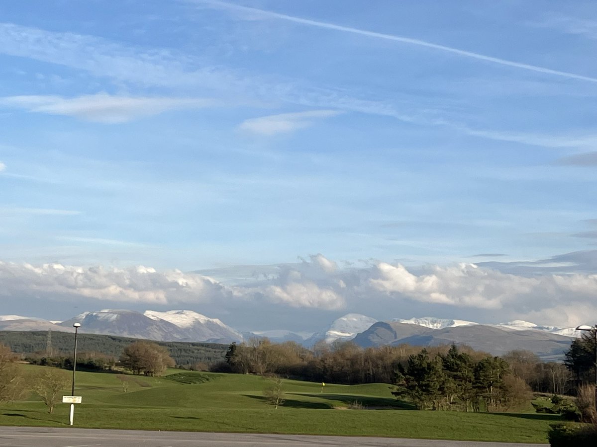 Todays view at Youth Mental Health First Aid Training. 😍☀️❄️🗻🏔️#lakedistrict #spring #westlakes @MHFAEngland
