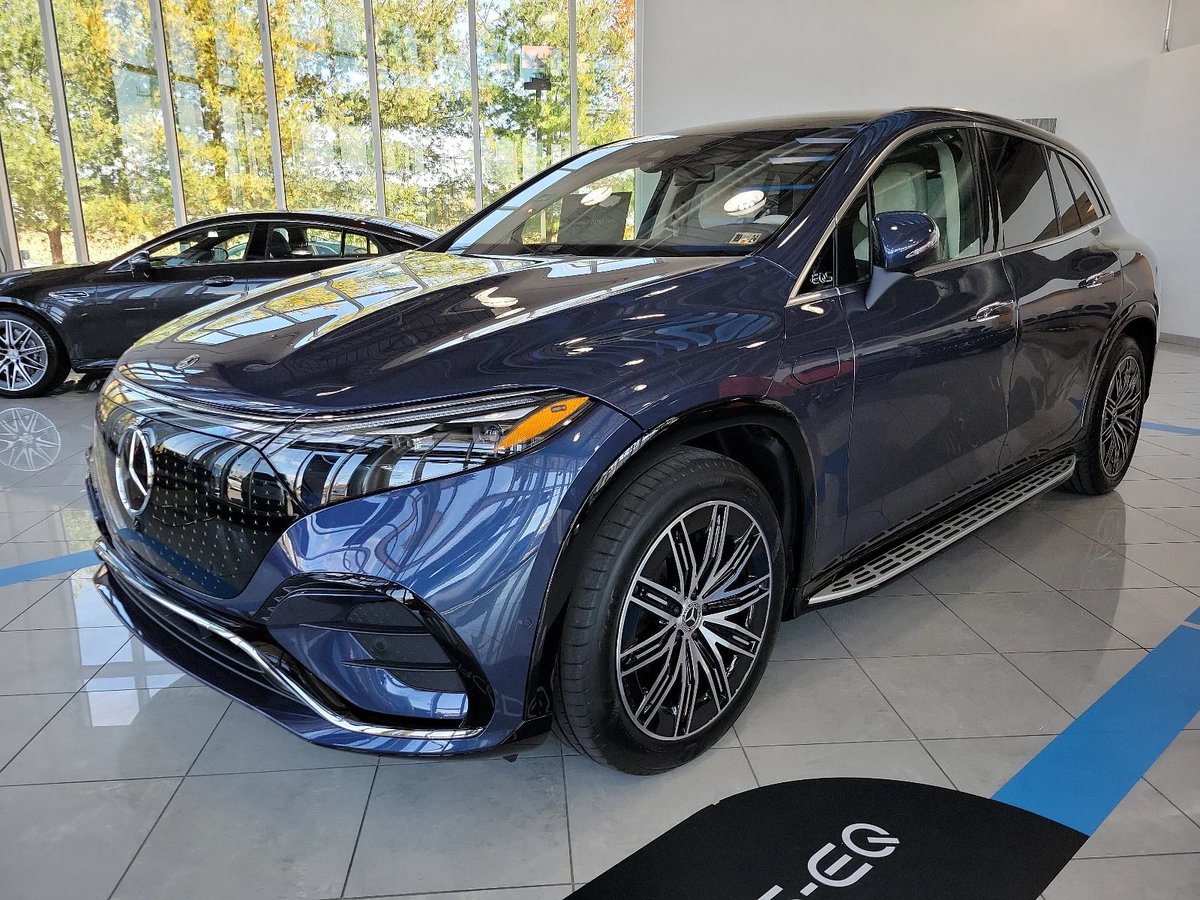 MBstatecollege's tweet photo. Don't miss your chance to own one of the last 2023 year model Mercedes-Benz EQS 580 at #MercedesBenz of #StateCollege! 

Experience luxury and innovation like never before. Visit us at https://t.co/EgCH4YhPB2 and drive home in style. 

#cioccaonsocial #eqs #mercedeseqs #electric https://t.co/QdfUYtYpyD