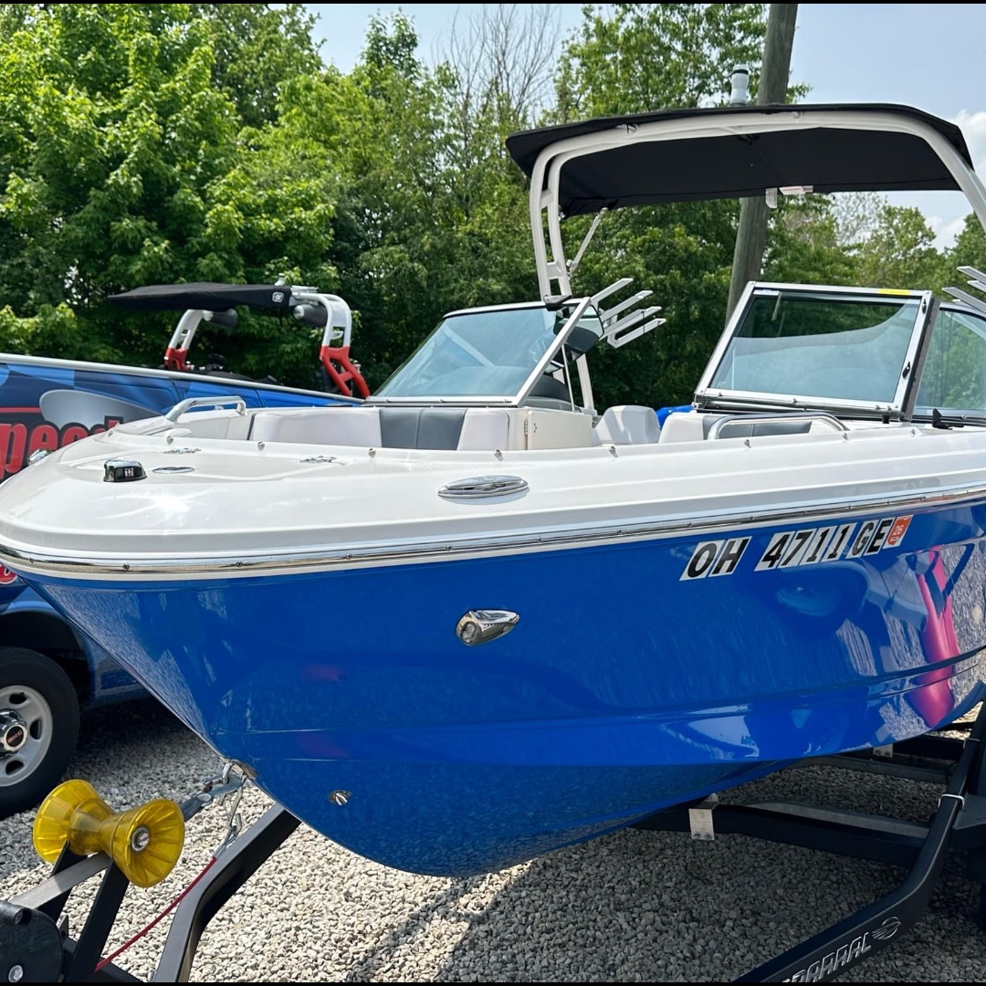 With the sun out, our minds are on being out in the water 😎

Time to schedule your boat for detailing services so you are ready for the water!

#cardetailing #aircraftdetailing #boatdetailing #rvdetailing #motorcycledetailing #mobiledetailing #speedyks #wecometoyou