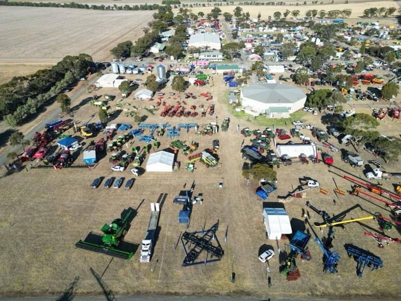 WEED-IT Australia (@weeditaustralia) on Twitter photo Spot the Fendt green just south of the Alan Heard Pavilion <a href="/wimfielddays/">wimmeramachineryfielddays</a> - with our mates at Traction Ag proud to be showcasing the all new Rogator 900 with @WEEDit_ ๐ฅ๐ฅ๐ฅ Spot the Fendt green just south of the Alan Heard Pavilion <a href="/wimfielddays/">wimmeramachineryfielddays</a> - with our mates at Traction Ag proud to be showcasing the all new Rogator 900 with @WEEDit_ ๐ฅ๐ฅ๐ฅ