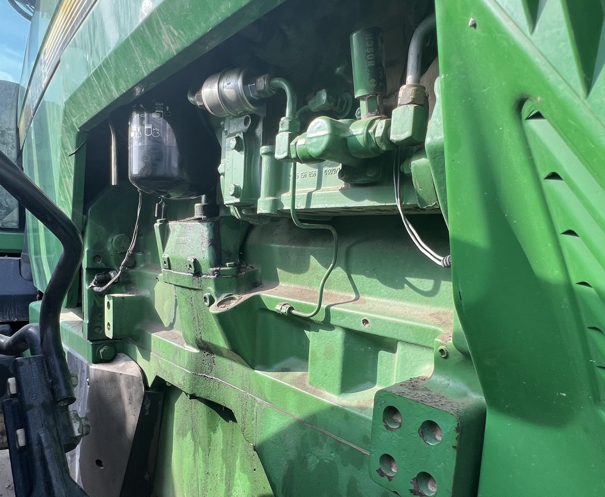 sloanimplement's tweet photo. You've almost survived Monday!
Can you guess this John Deereβπ
#johndeere #johndeeretractor #modelmonday #guessthemodel #sloans #sloanimplement https://t.co/OLGbE0BbzH