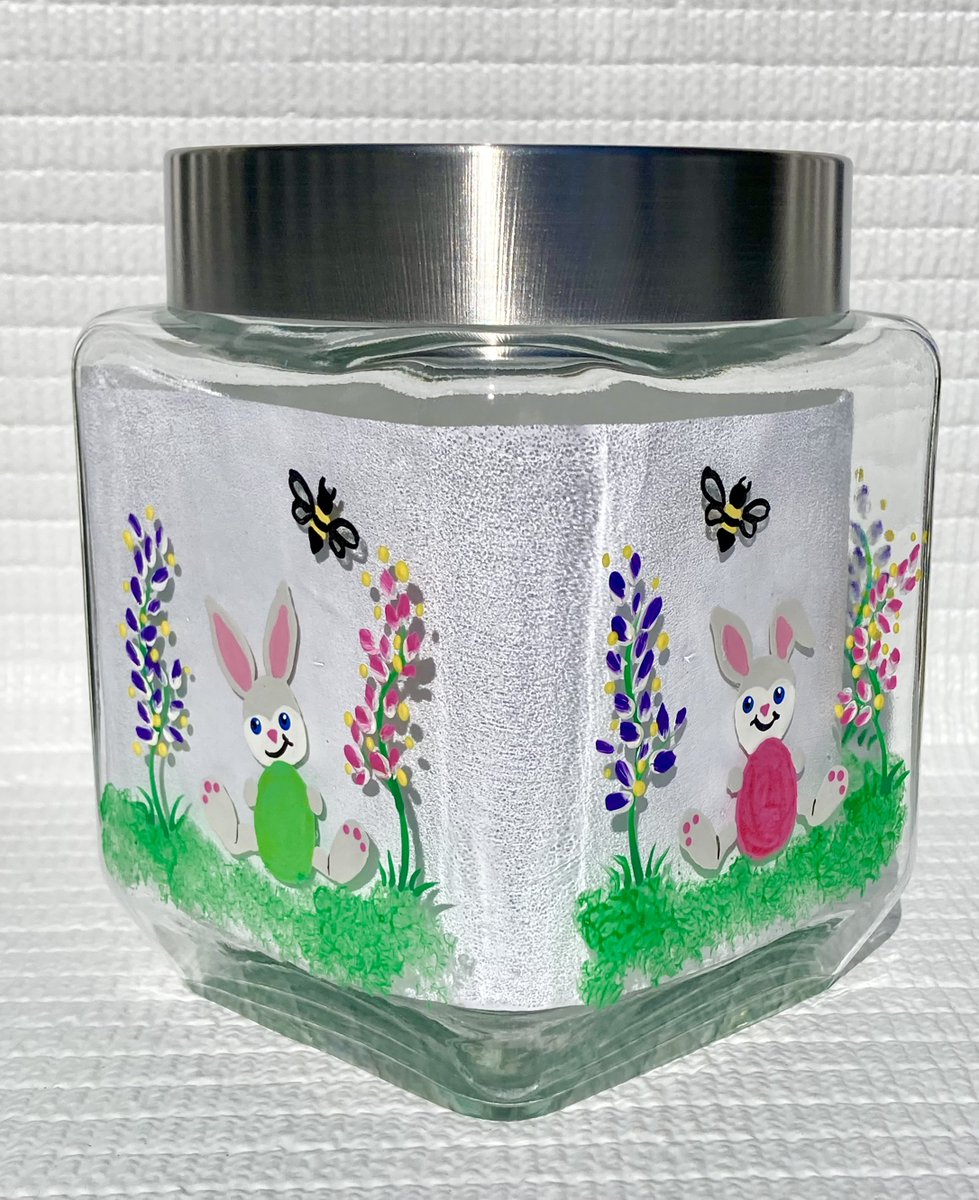 Easter bunny jar etsy.com/listing/165691… #easter #easterbunny #eastergift #SMILEtt23 #CraftBizParty #etsy #etsyshop #easterdecoration