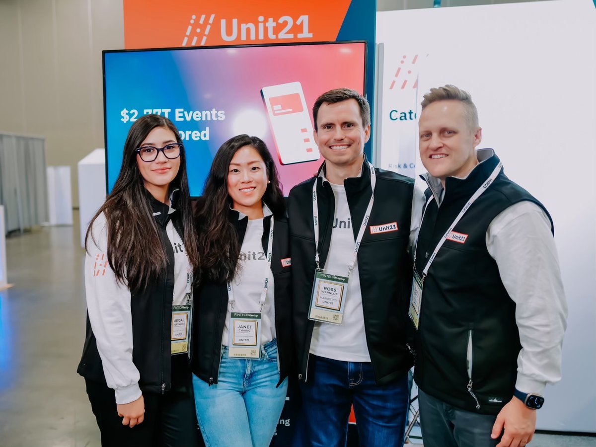 unit21inc's tweet photo. Lights, camera, action! 📸

@FintechMeetup is in full swing. Stop by the #Unit21 booth (#515) to get your free professional headshot!

Better yet, pop in for a demo and learn how you can Fight Fraud in 4K.

🎰 Book your time here: https://t.co/8XX61WWl51 

#FintechMeetup https://t.co/JtNxtpi9WT