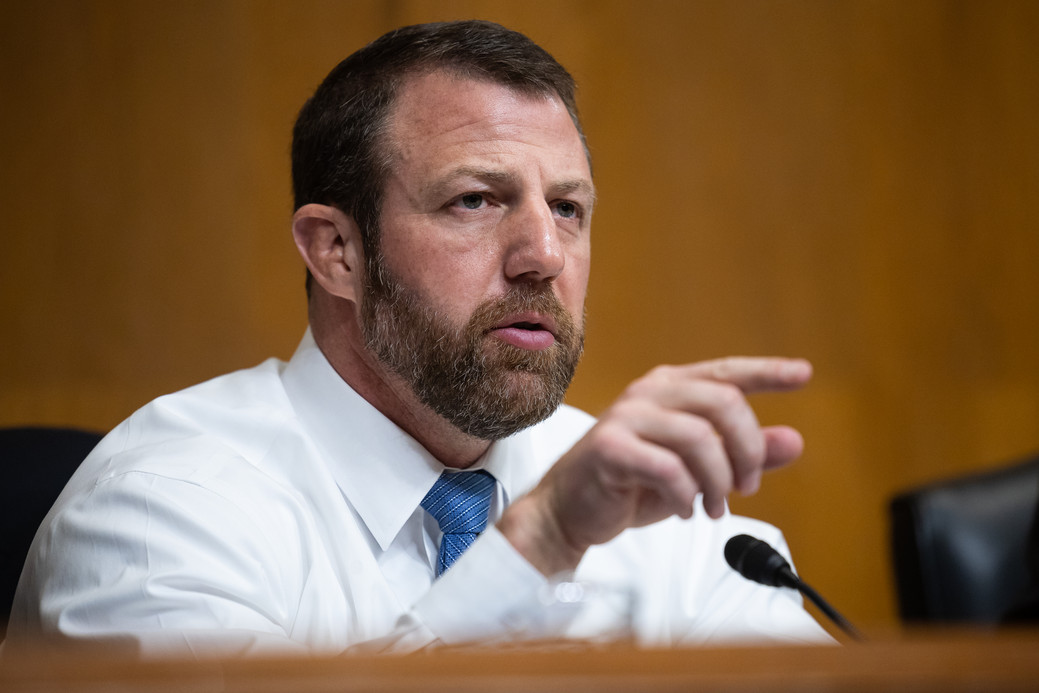 unusual_whales's tweet photo. Did you know there are US politicans who are outperforming Nancy Pelosi?

For example, Markwayne Mullin.

His portfolio is up a 140% over the last 12 months.

Why?

He was a heavy buyer of $NVDA, $AMD, and American tech back in September, October of 2023.

Incredible. https://t.co/q9JgVdUeAH