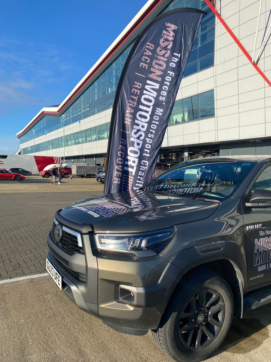 James Cameron tweet media