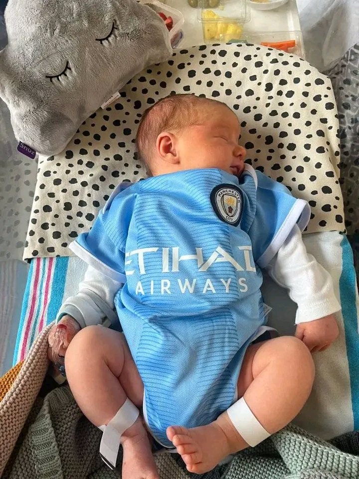Johnnydeppschat's tweet photo. @Arsenal I'm Man City stan account, providing you with the latest news,stats, photos, videos and opinions 🗣️💙Pls,as a true cityzens and as a sports lovers follow me, let's grow together and I promise to follow back immediately 🙏💙
CITY TILL I DIE!💙🏆 https://t.co/ltuRRX2R0Z