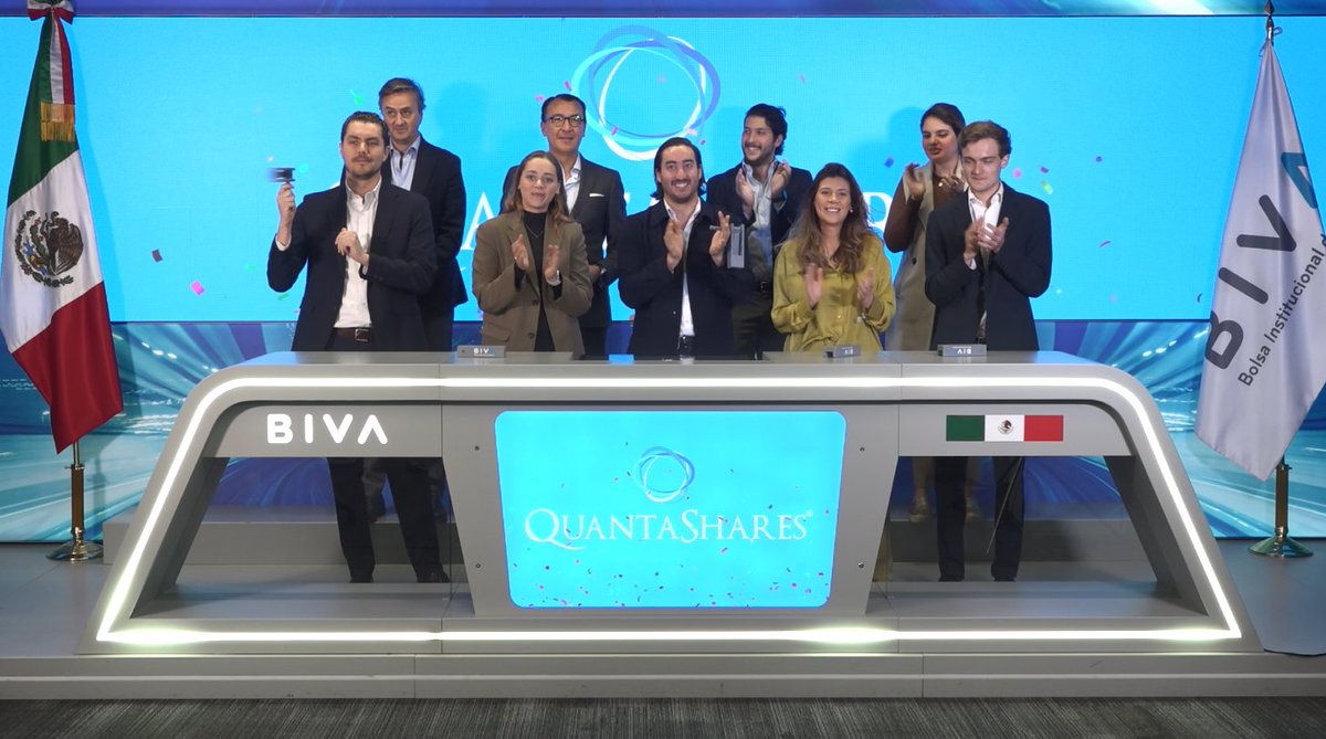 BIVAMX's tweet photo. Recientemente nuestro piso de operaciones se iluminó con la energía de la #AperturaBIVA junto a @quantashares.

Previo a la apertura, nuestro Director de Operaciones, @edycalde, entrevistó a @pabloampudia, Director General en Quanta Shares.

https://t.co/SLZeWzPFRh https://t.co/KHcqmssRrD