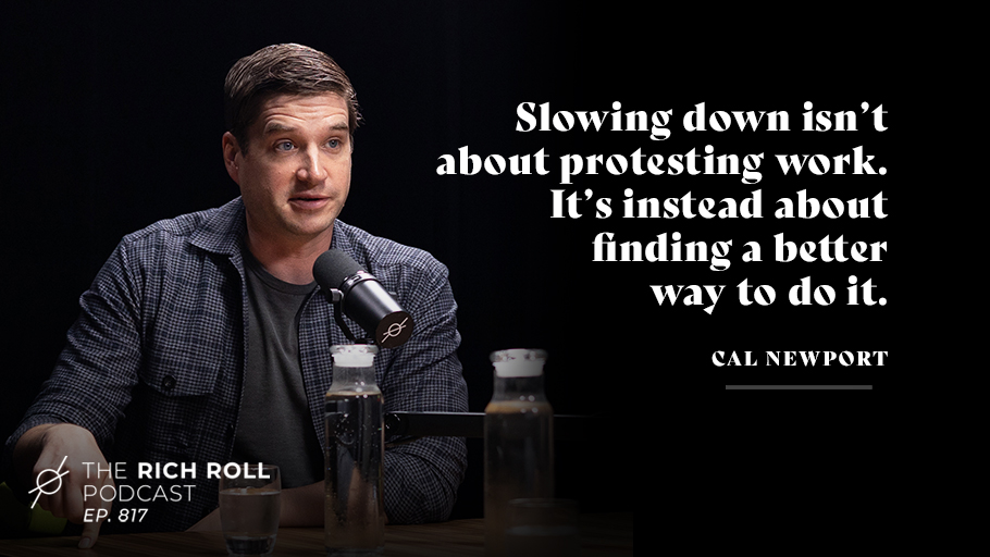 💥#MondayMotivation: Productivity expert & Georgetown professor Cal Newport joins @richroll to share his philosophy for pursuing meaningful accomplishment while avoiding overload. 👉🏽bit.ly/richroll817 #richroll #richrollpodcast #calnewport #author #productivity #worksmarter