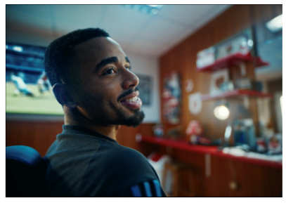 INTOUCH_RUGBY's tweet photo. TCL X Arsenal – The XL Collection: Time to Go Big #TCLArsenal ... https://t.co/7HqDxIAoR6 ... now live @ https://t.co/mfuNWdJEhw ! #tclmobile #tv #ad #mothersday https://t.co/JvdMe2rVmi