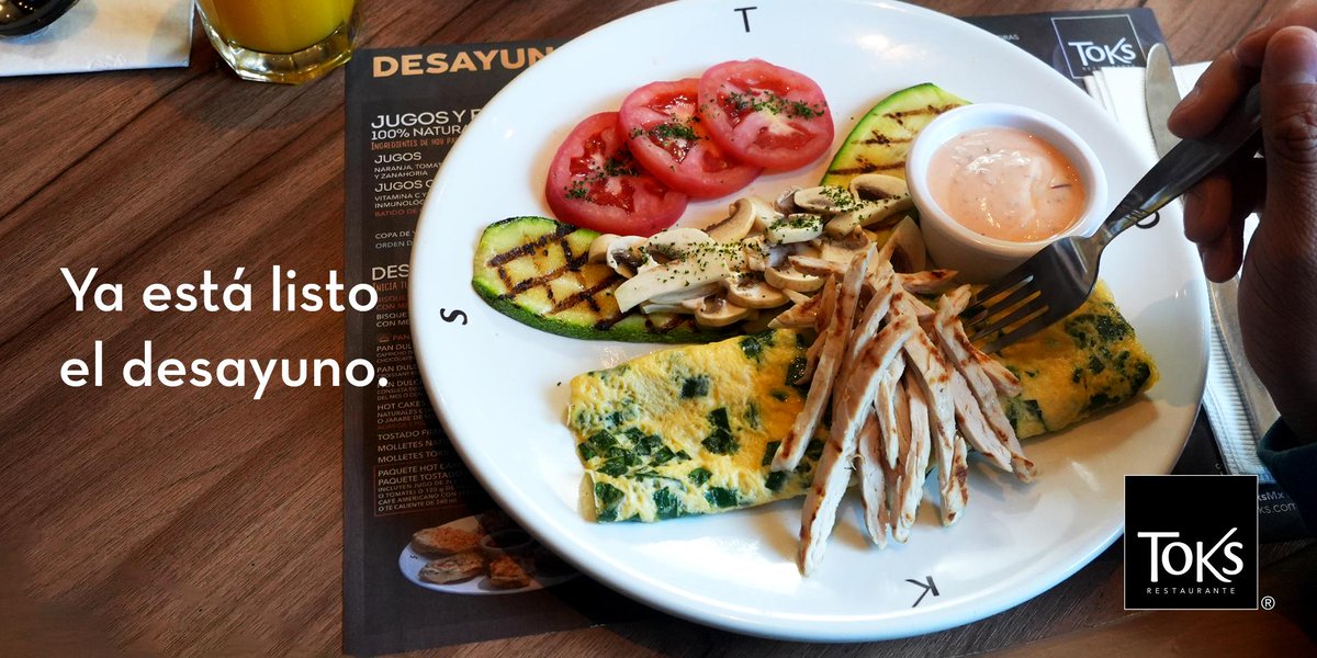 ToksMx's tweet photo. El día se empieza mejor con uno de nuestros desayunos del mes. ☀️💛 ¿Cuál vas a ordenar hoy, Chile Relleno Estilo Mérida, Tortilla Estilo Apan o Fibra y Proteína? https://t.co/LjsI3yOOxk